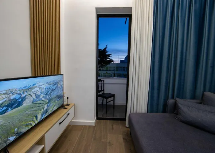 Bliss Haven アパート ティラナ