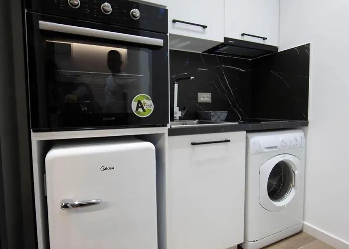 Bliss Haven アパート ティラナ